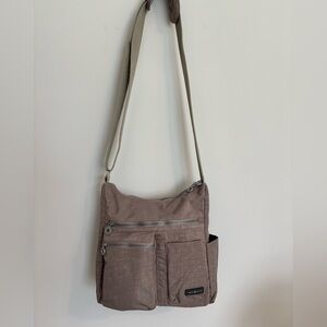 Neat Pack Crossover Purse with lots of storage